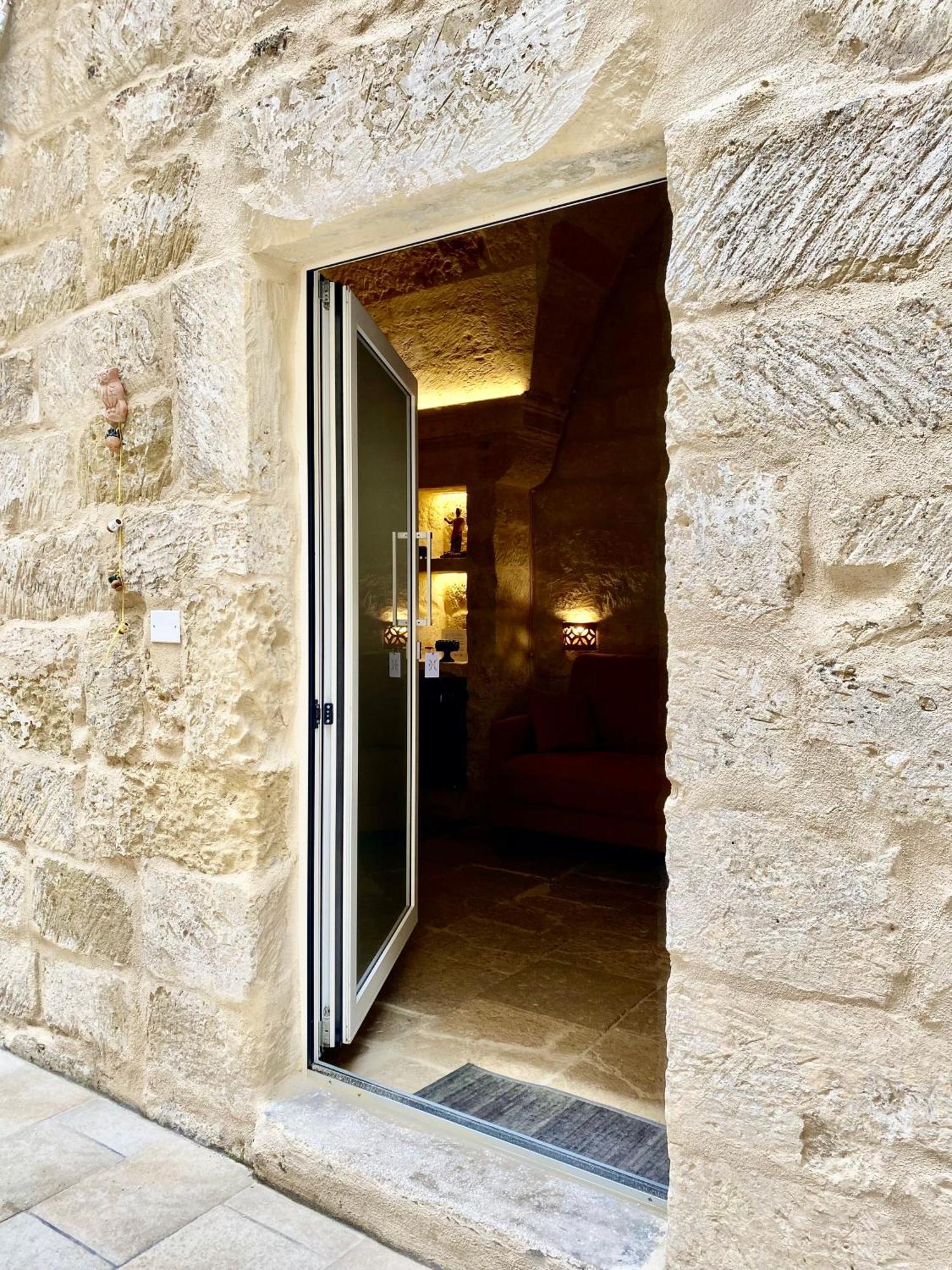 圣切萨廖迪莱切Palazzo Storico Riccardi Rollo公寓 外观 照片